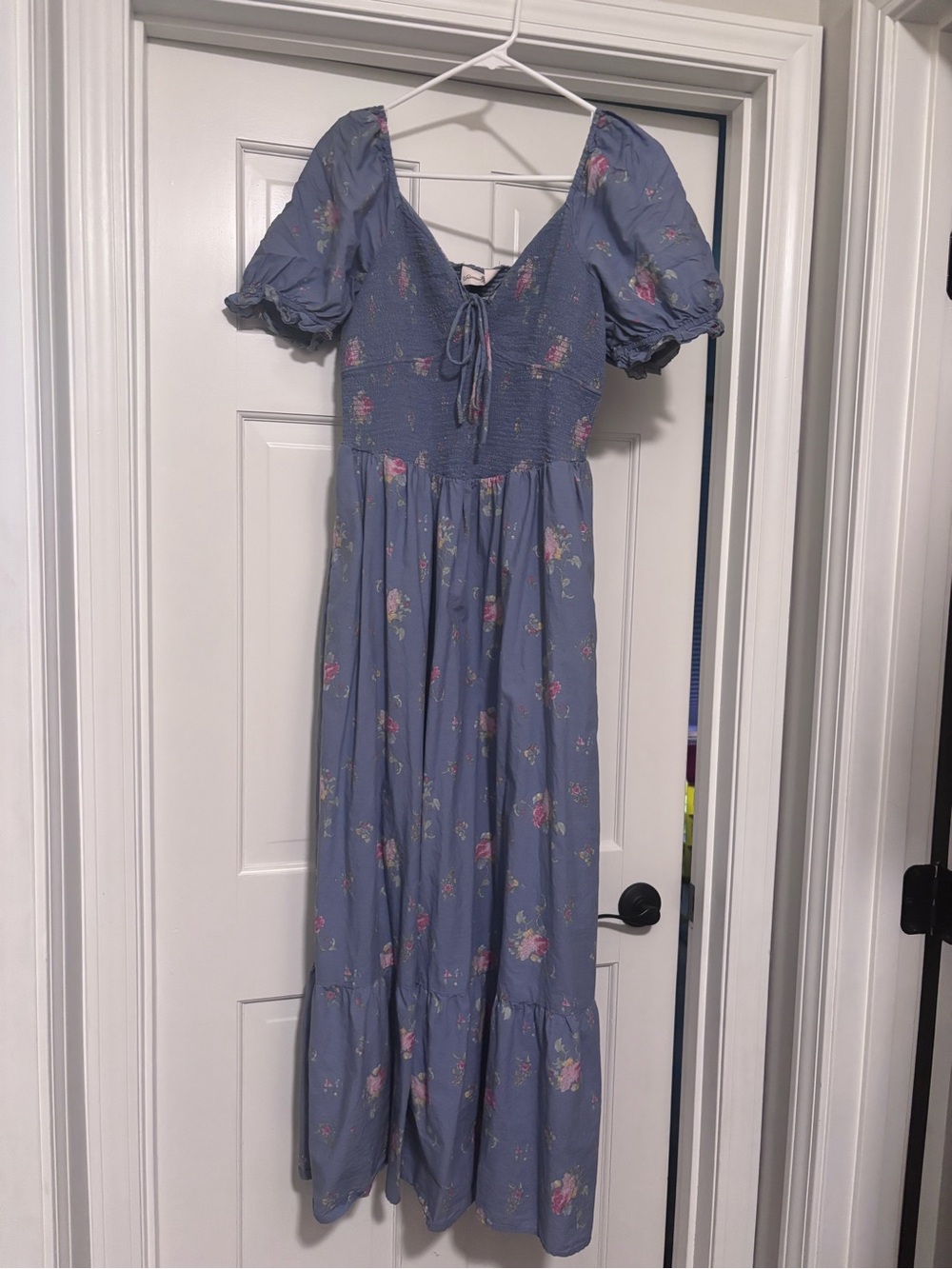 Universal Thread Blue Floral Smocked Tie-Front Top